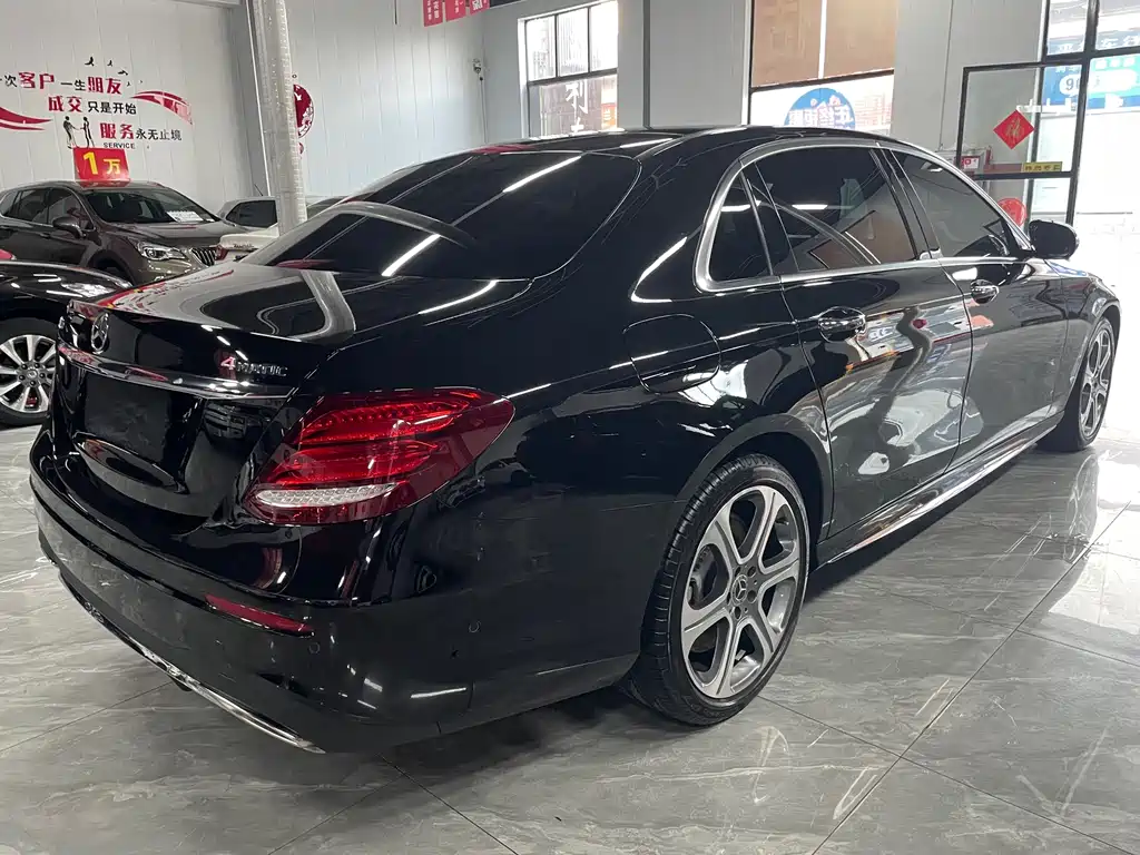 Mercedes-Benz E-Class 2017