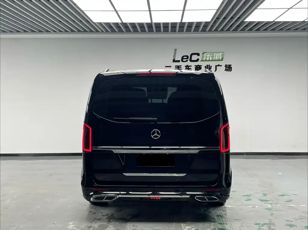 Mercedes-Benz Vito 2022 — фото 5