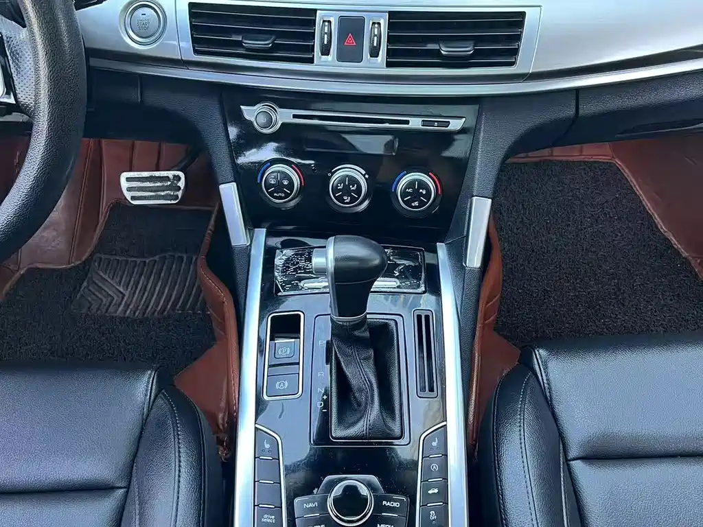 Haval H7 2018 — фото 10