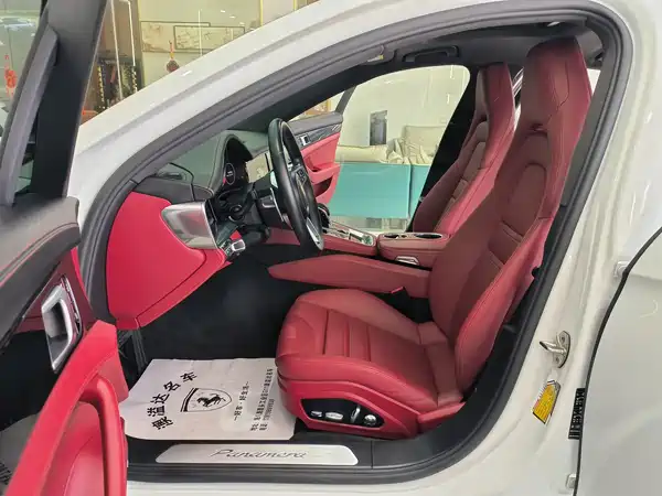 Porsche Panamera 2020
