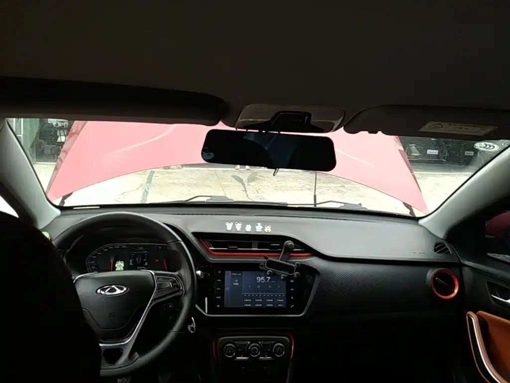 Chery Tiggo 3x 2017 — фото 18