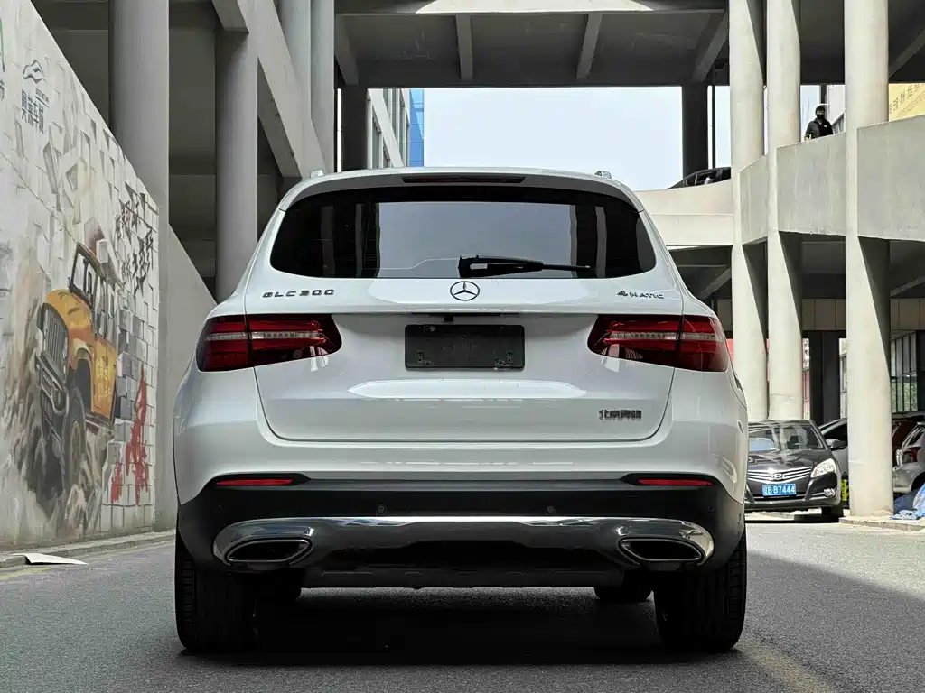 Mercedes-Benz GLC 2016 — фото 8