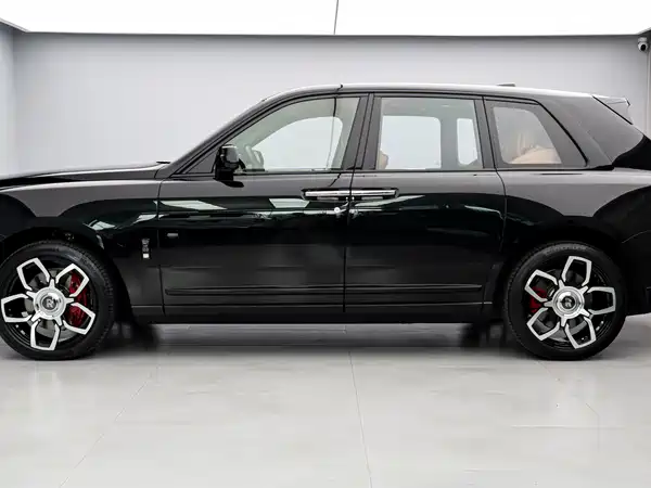 Rolls-Royce Cullinan 2019