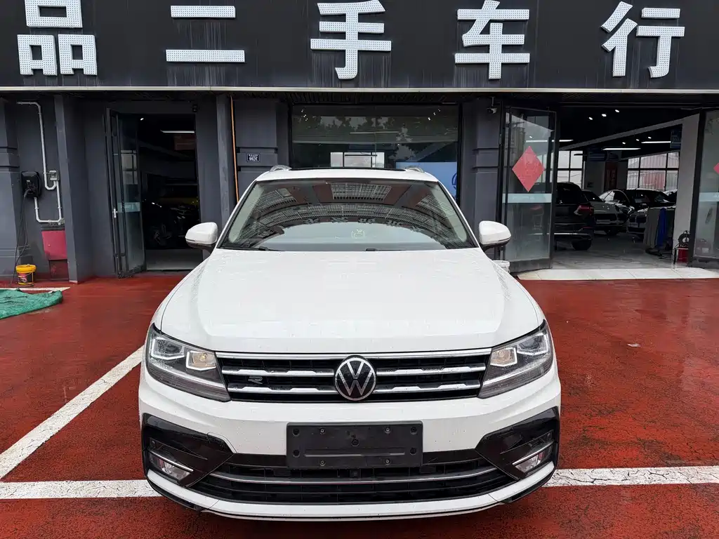 Volkswagen Tiguan L 2021