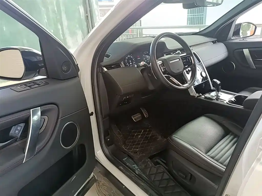 Land Rover Discovery Sport 2022 — фото 16