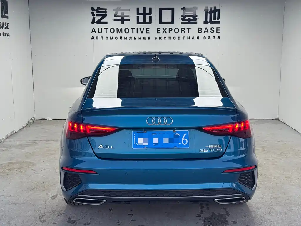 Audi A3 2022 — фото 11