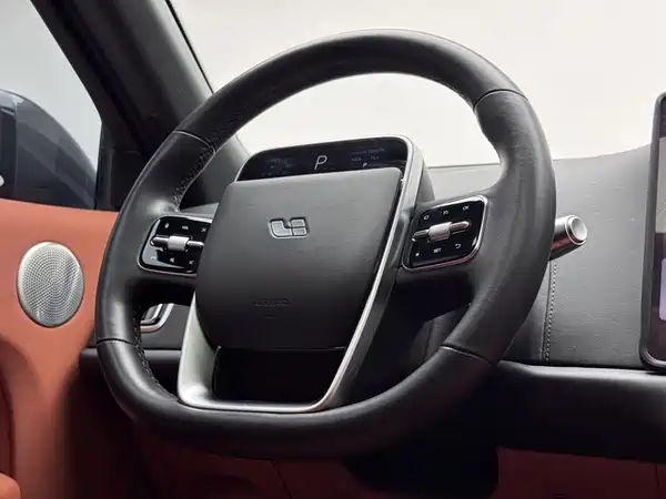 Li Auto L9 2024