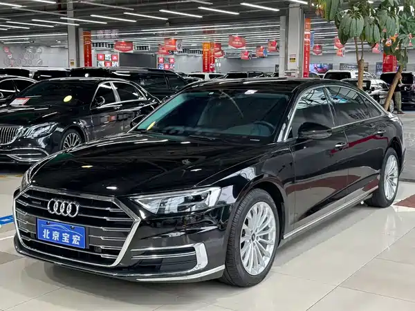 Audi A8 2021