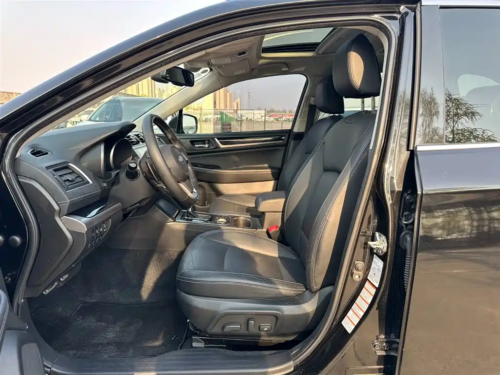 Subaru Outback 2020 — фото 8