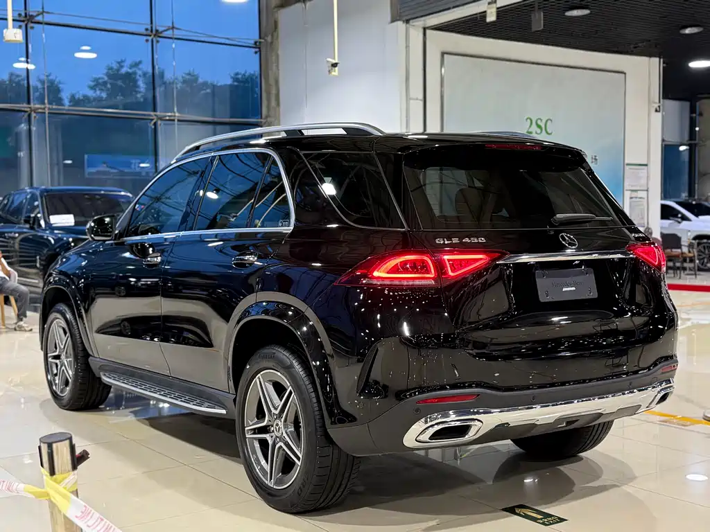 Mercedes-Benz GLE 2020 — фото 22
