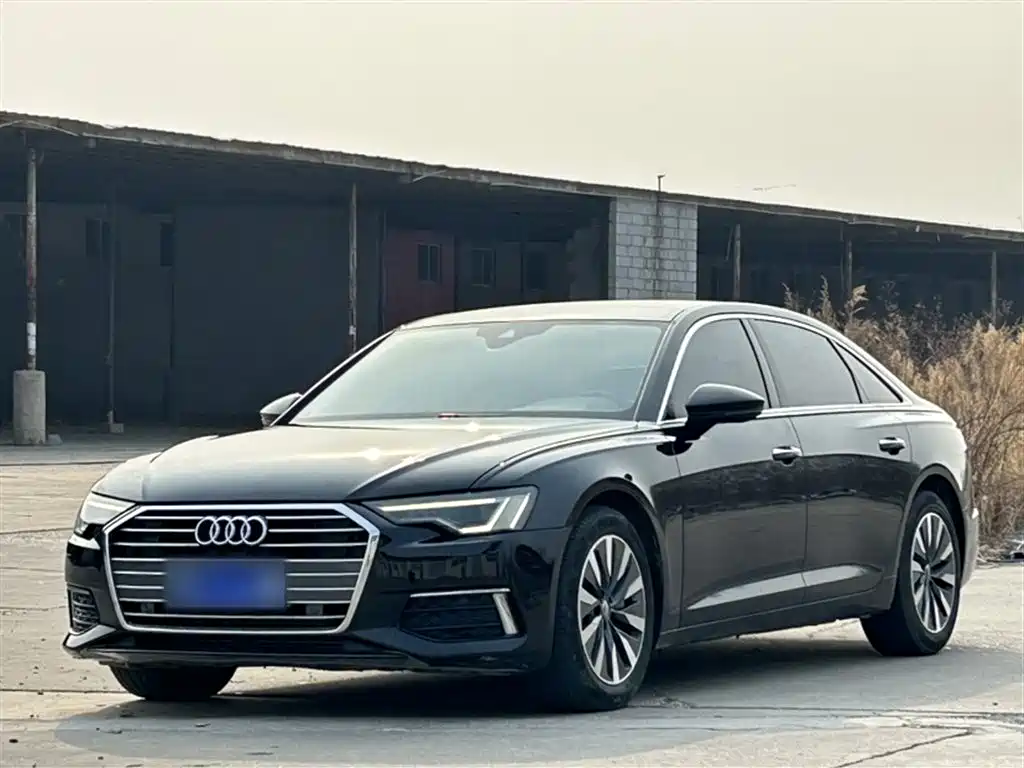 Audi A6L 2020 — фото 1
