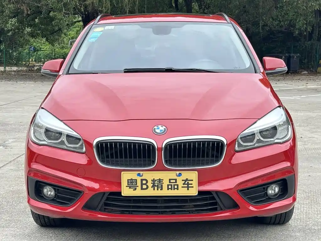 BMW 2 Series Station Wagon 2016 — фото 2