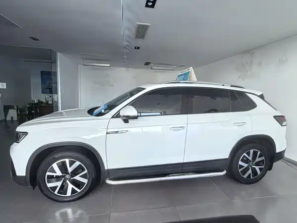 Volkswagen Tayron 2023