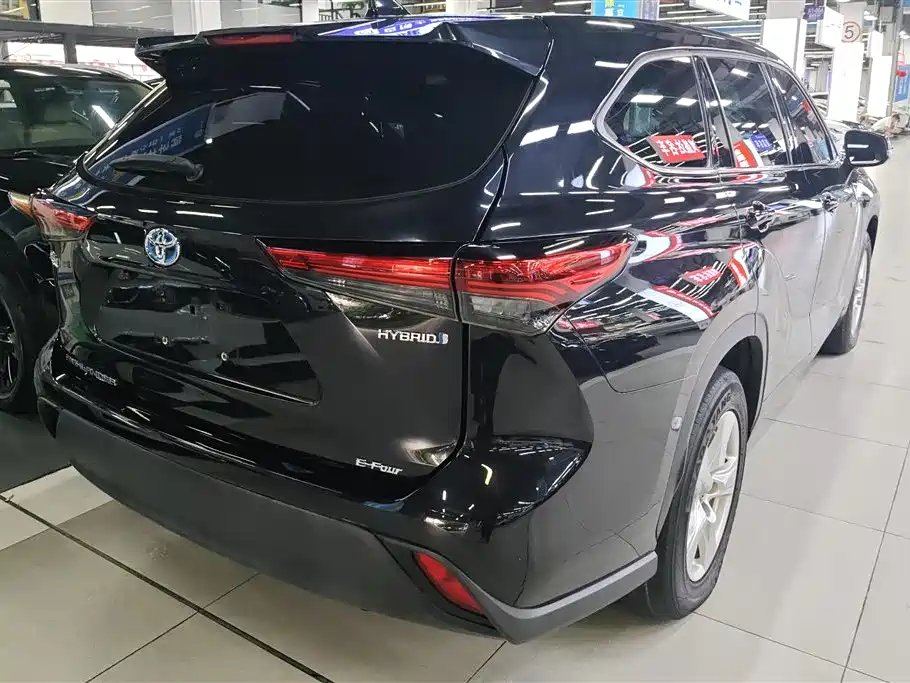Toyota Highlander 2022