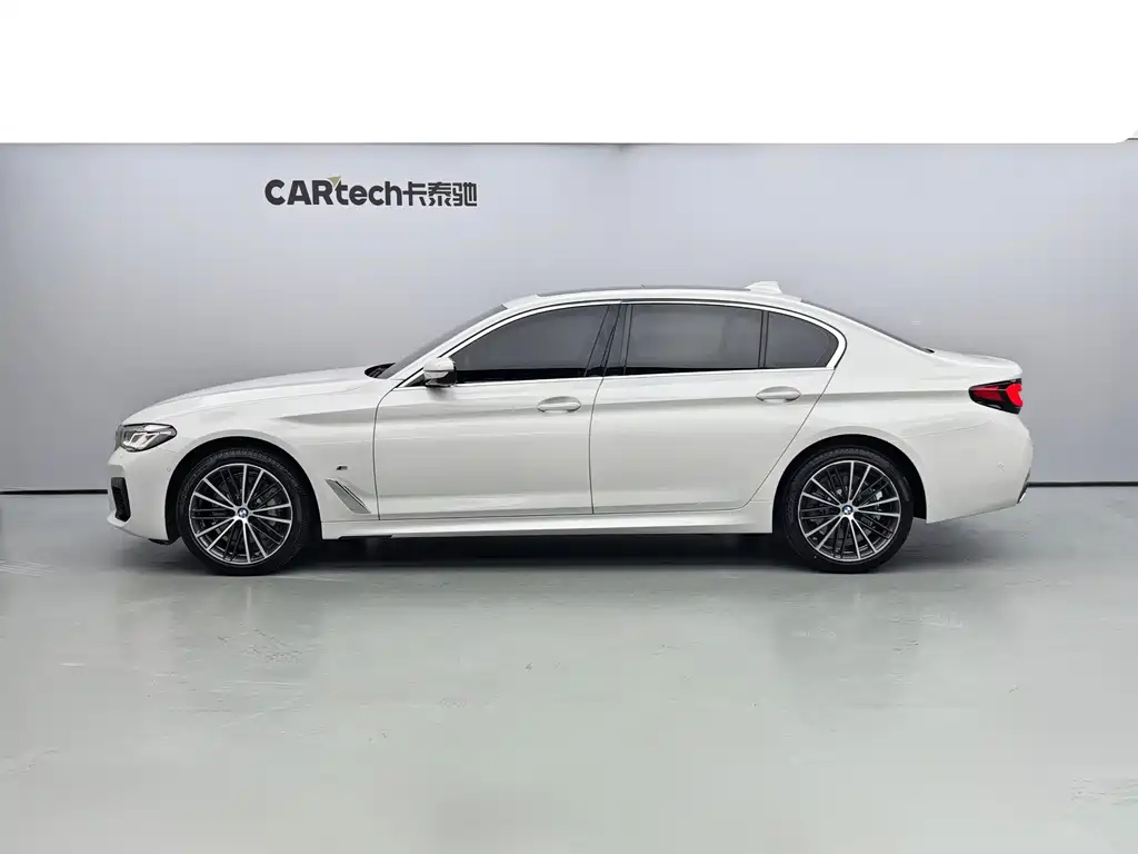 BMW 5 Series 2022