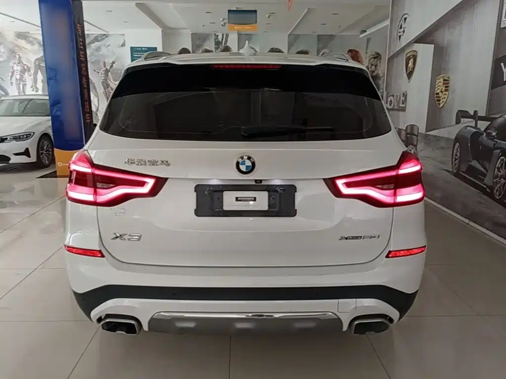 BMW X3 2021