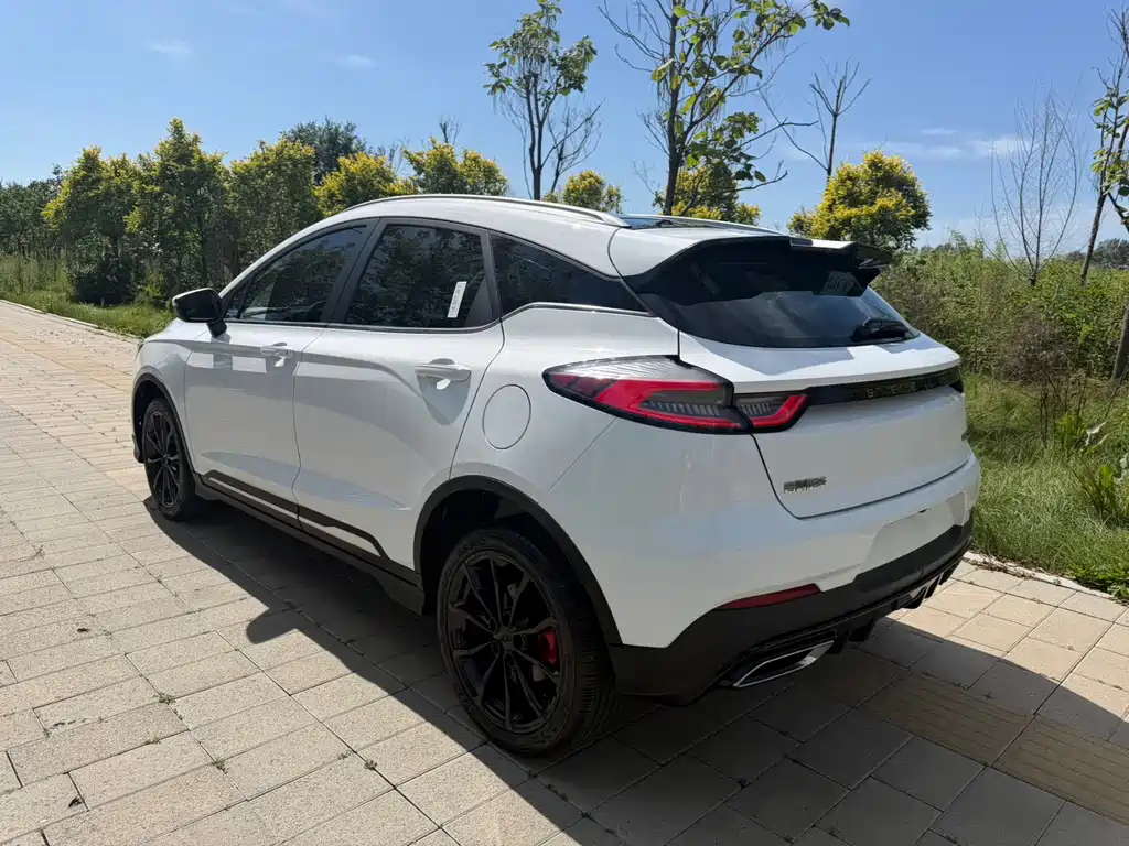 Geely Emgrand S 2023