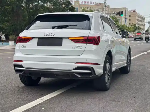 Audi Q3 2023