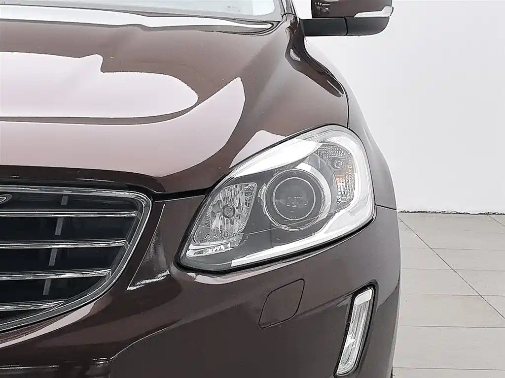 Volvo XC60 2015 — фото 7