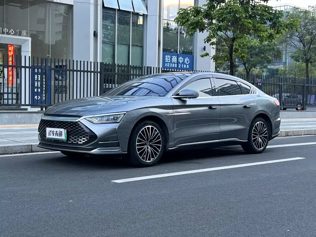 BYD Han 2021 — фото 1