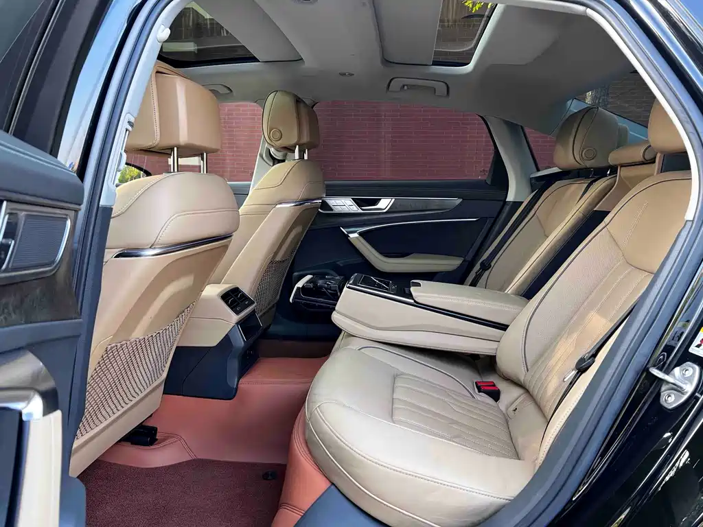 Audi A6L 2020