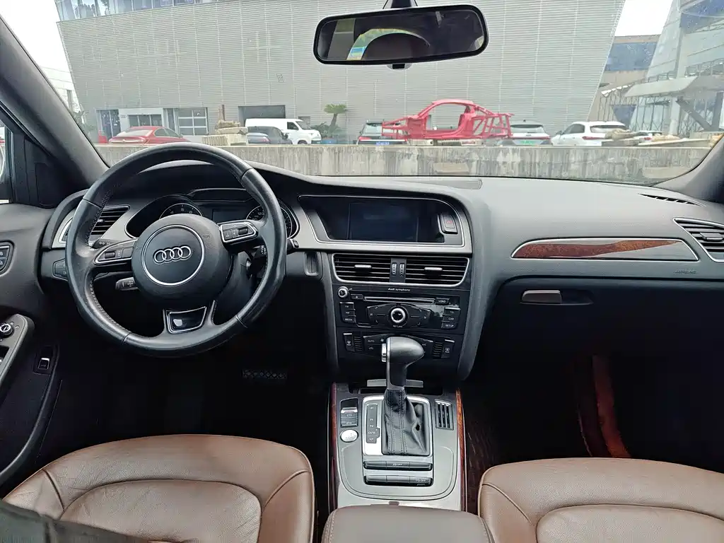 Audi A4L 2016 — фото 20