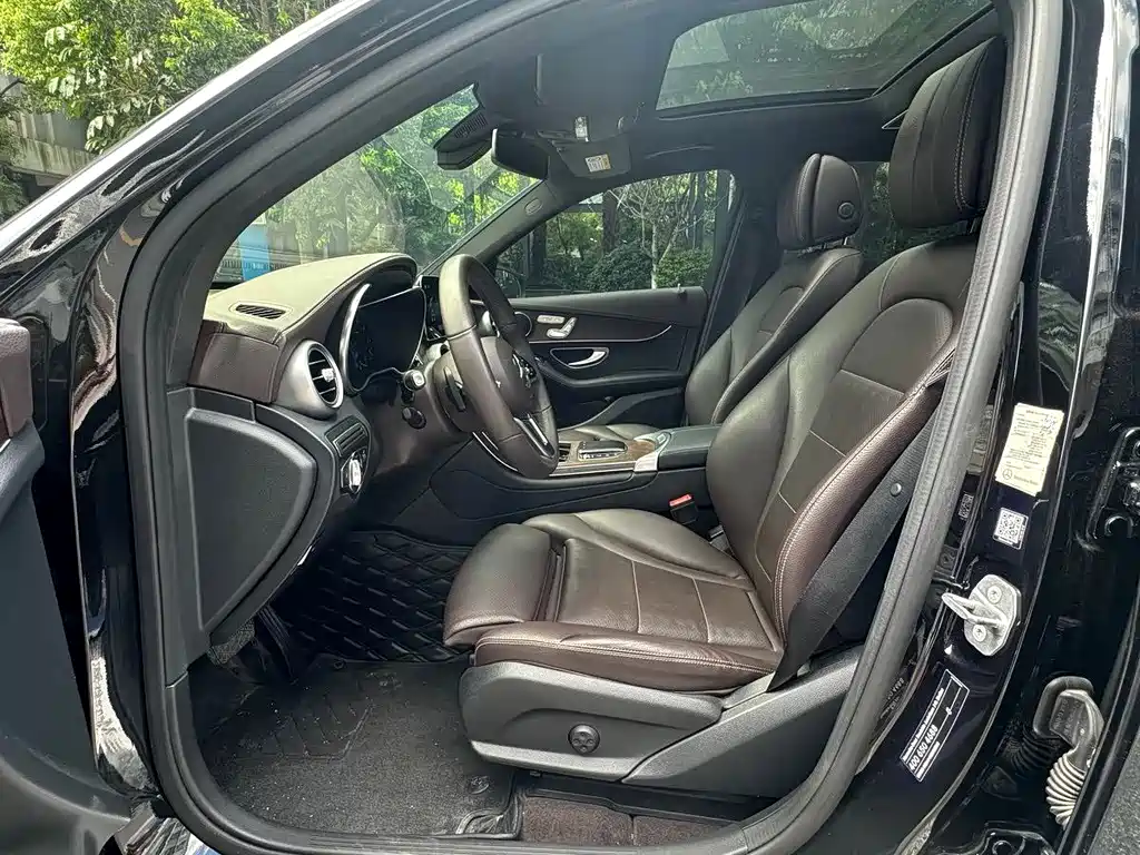 Mercedes-Benz GLC 2022