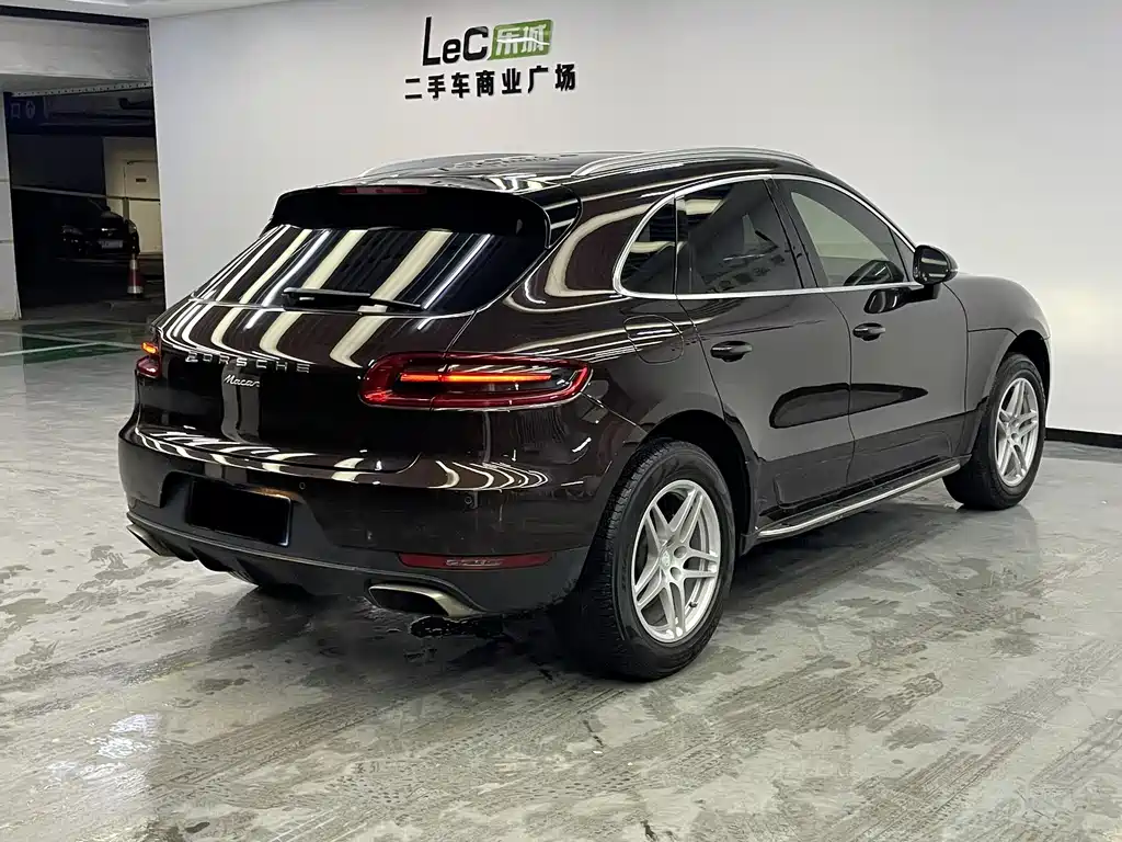 Porsche Macan 2018 — фото 4