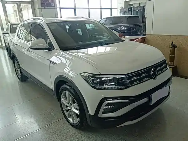 Volkswagen T-Cross 2021