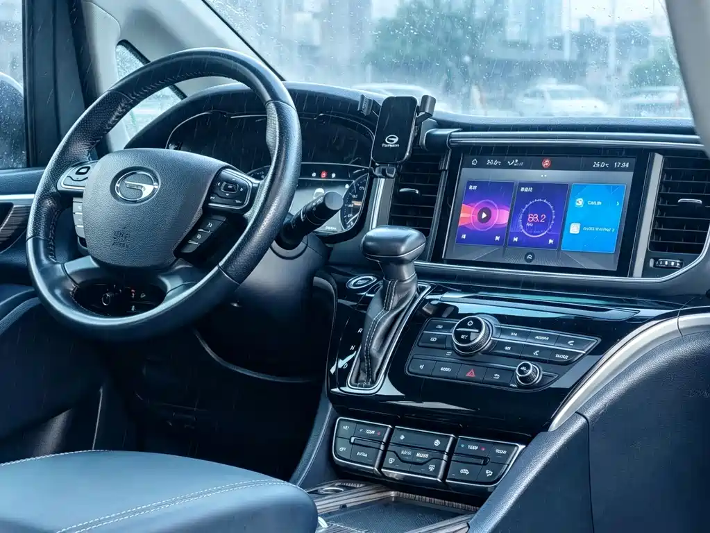 GAC Trumpchi M8 2020 — фото 3