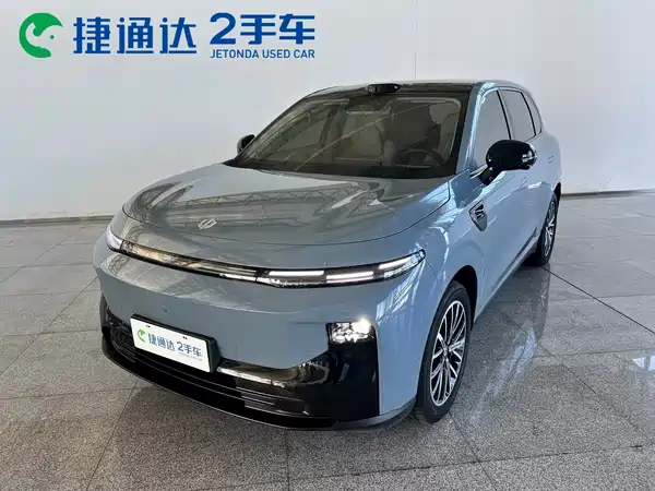 Leapmotor B10 2025