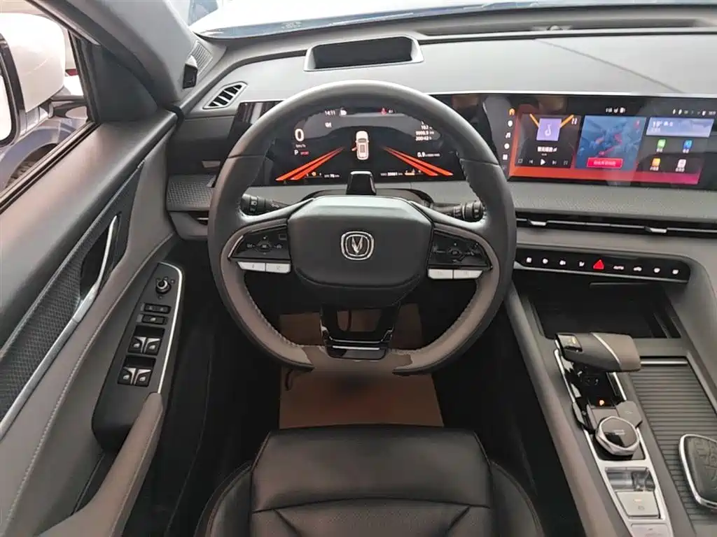 Changan CS75 PLUS 2023 — фото 11