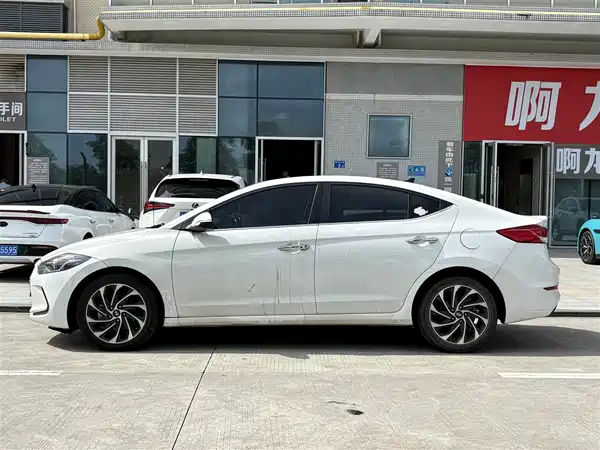 Hyundai Celesta 2020