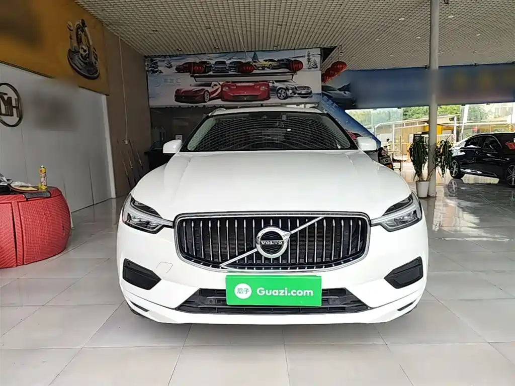 Volvo XC60 2018 — фото 3