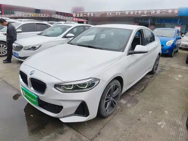 BMW 1 Series 2023
