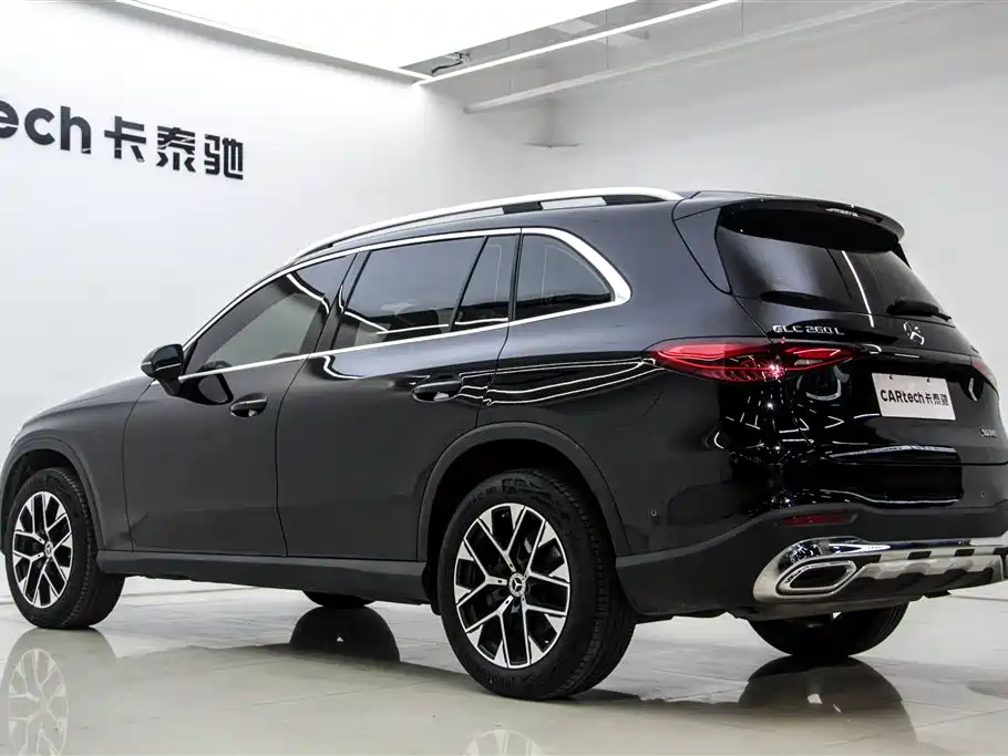 Mercedes-Benz GLC 2023