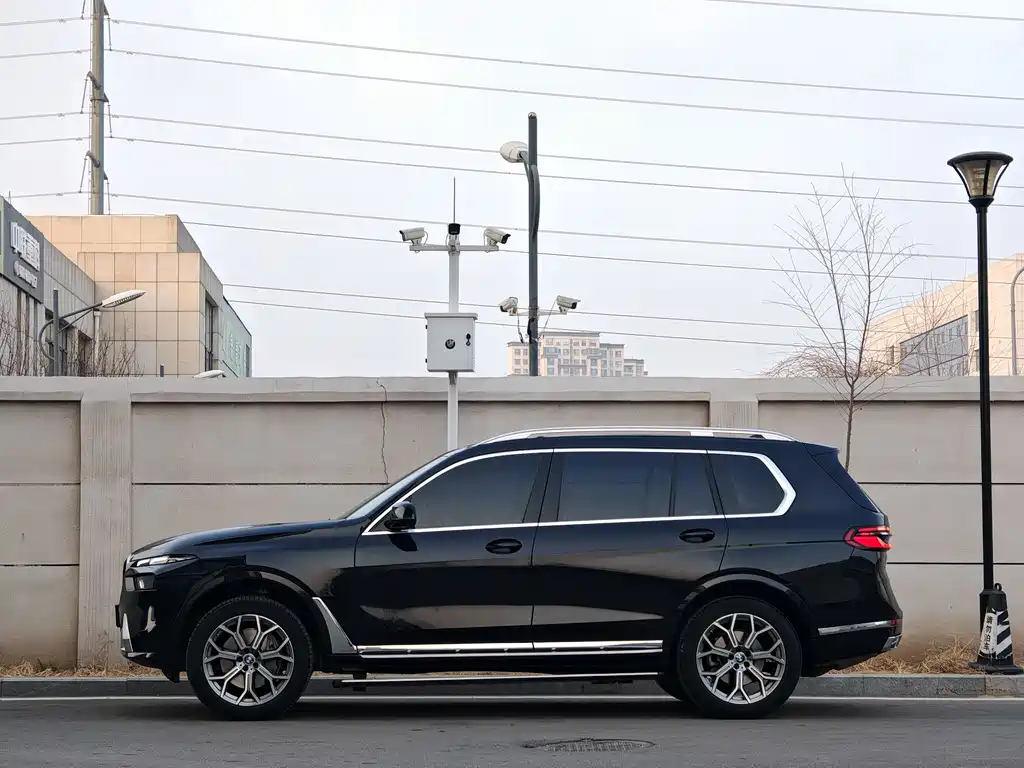 BMW X7 2024 — фото 2