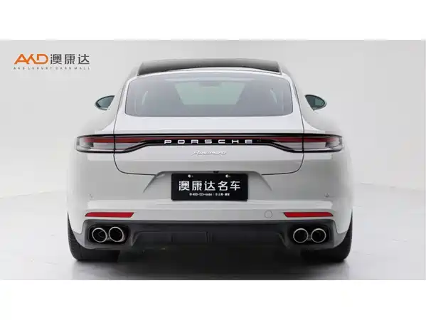 Porsche Panamera 2022