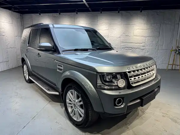 Land Rover Discovery 2016