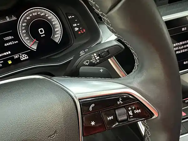 Audi A6L 2022