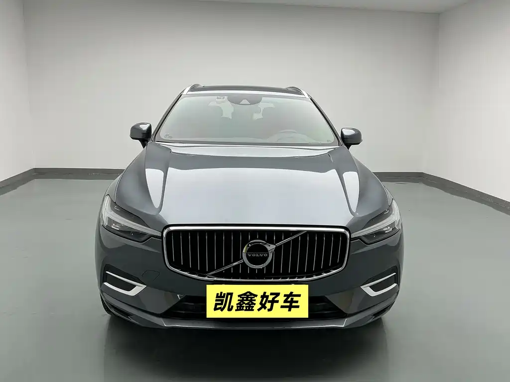 Volvo XC60 2021 — фото 2