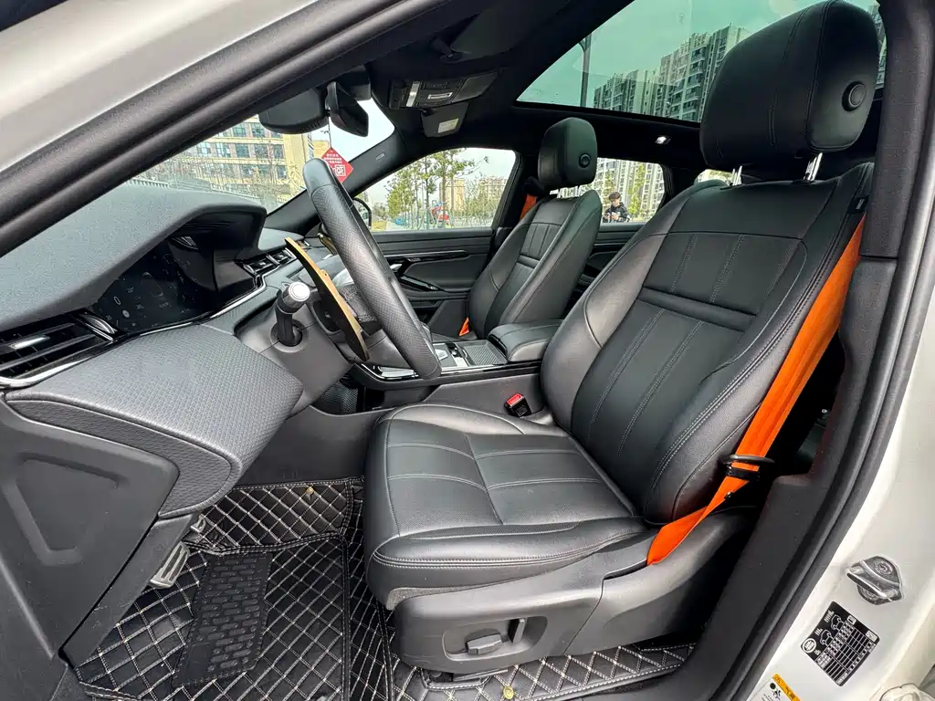Land Rover Evoque 2021 — фото 7