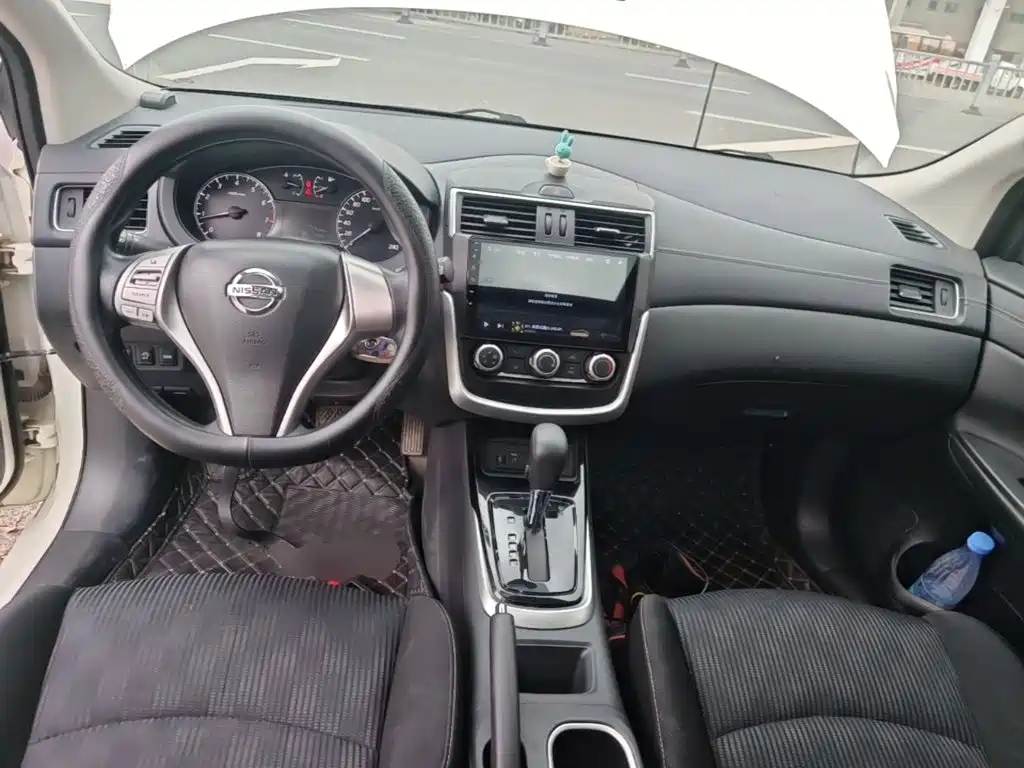 Nissan Tiida 2022 — фото 10