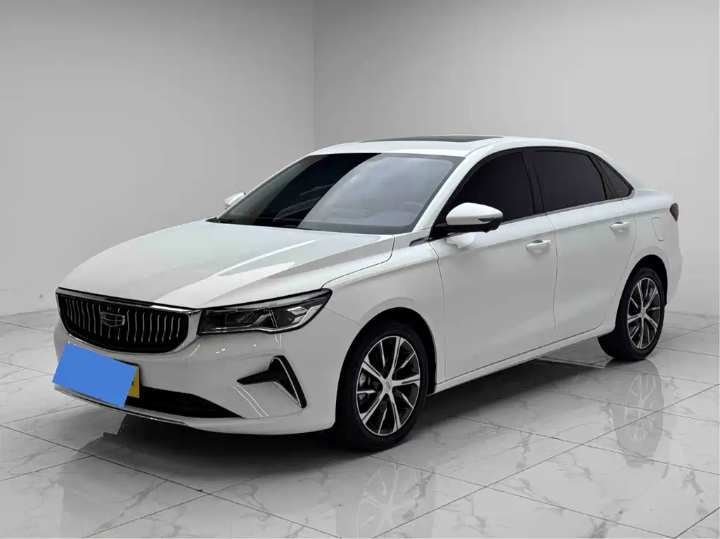 Geely Emgrand 2023