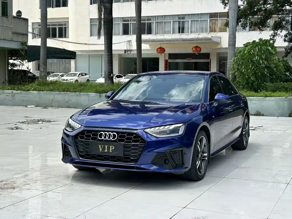 Audi A4L 2021