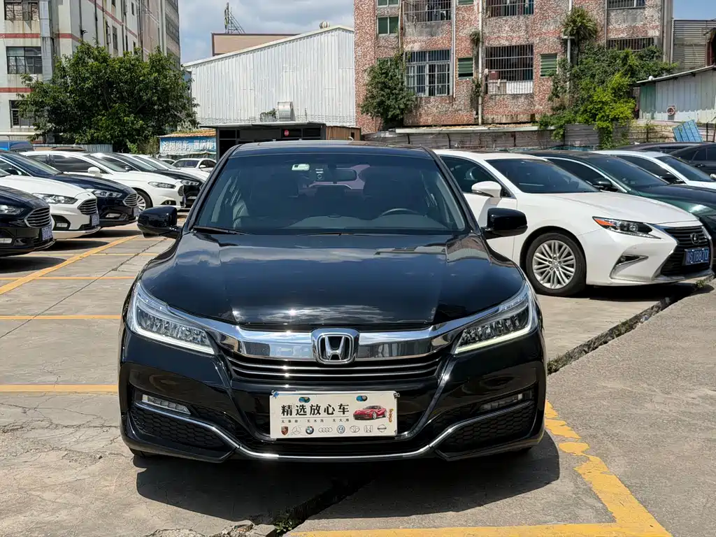 Honda Accord 2017 — фото 2