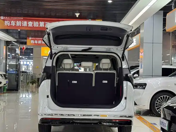 Buick GL8 2026