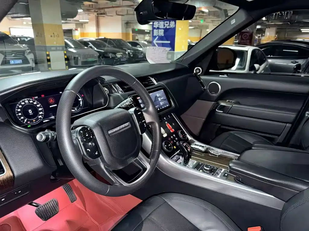 Land Rover Range Rover Sport New Energy 2019 — фото 9