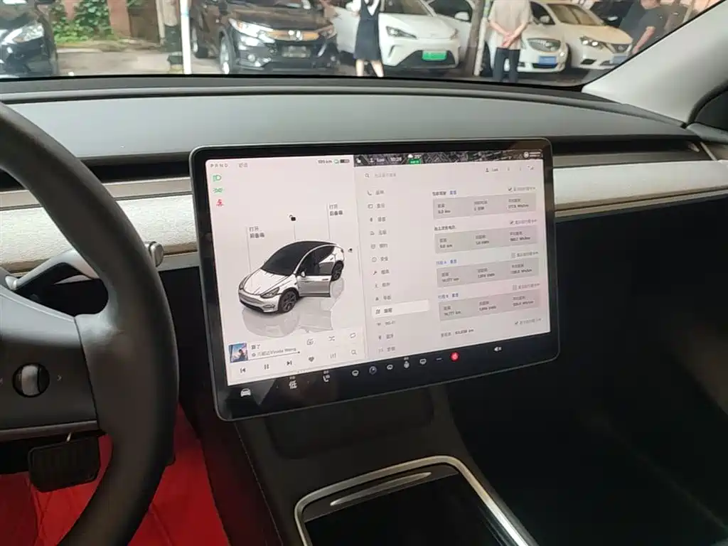 Tesla Model Y 2023 — фото 13