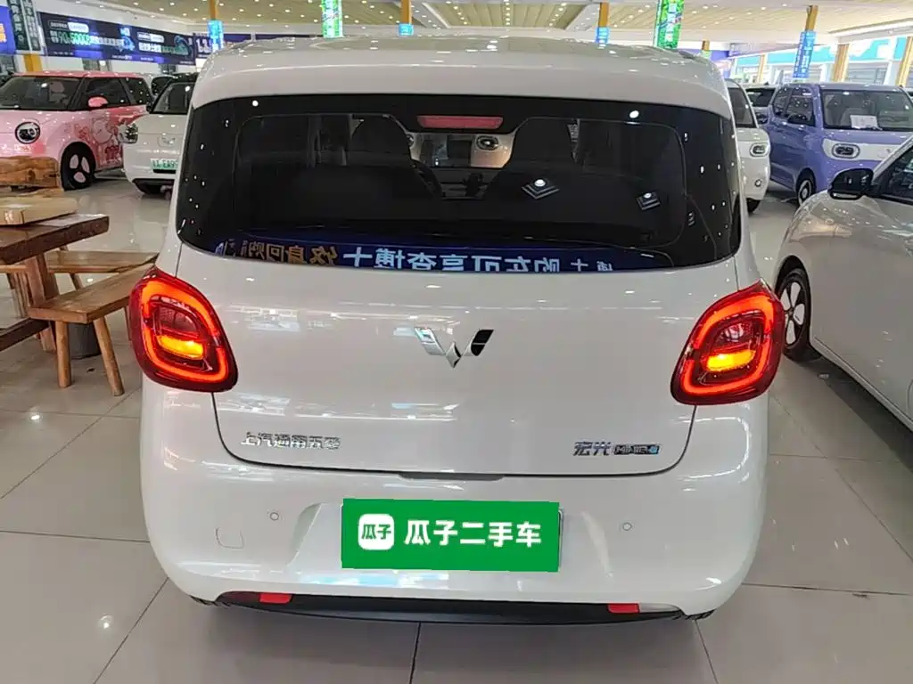 Wuling Hongguang MINIEV 2025